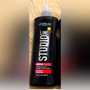 L'Oreal Studio Line Mega Spritz Hairspray for Feisty0121